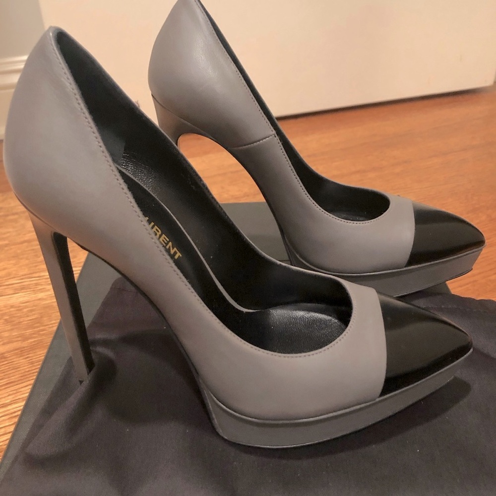 Yves  Saint Laurent grey and black pump shoes